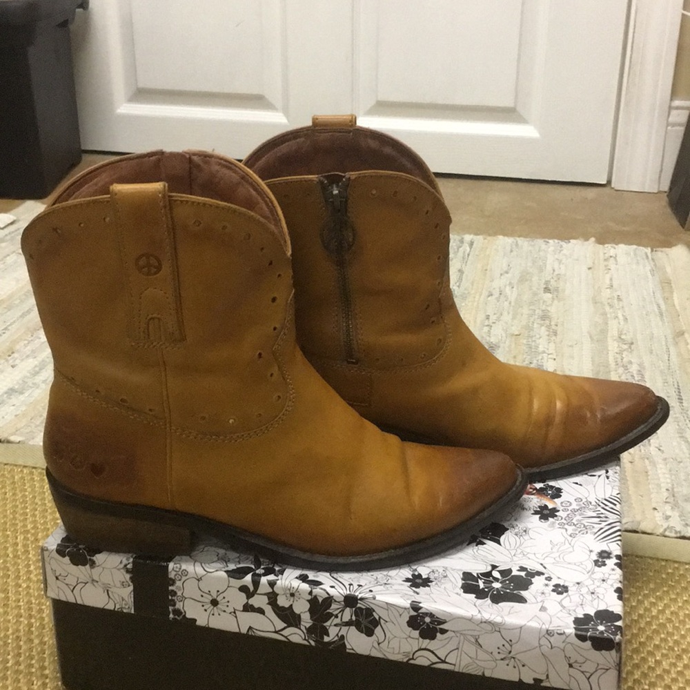 Lucky Brand Ankle Boots
